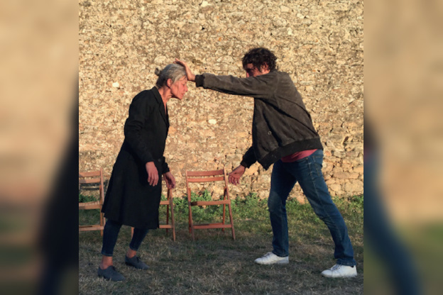 À brûle pourpoint, spectacle de Jean-Baptiste André et Julia Christ à l'Hôtel de Sully