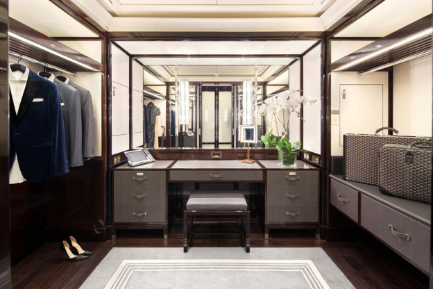 Peninsula Hotel Paris