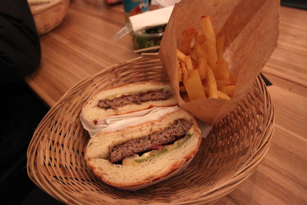 Le Petit Marcel Burger