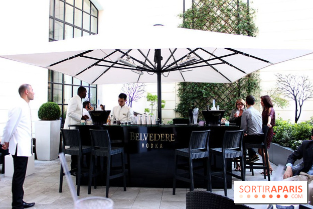 La terrasse d'été du Shangri-La Paris by Belvedere