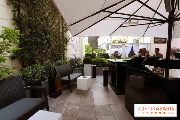 La terrasse d'été du Shangri-La Paris by Belvedere