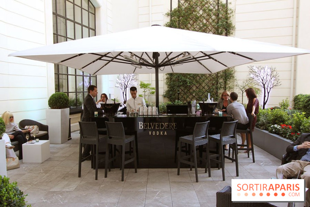 La terrasse d'été du Shangri-La Paris by Belvedere