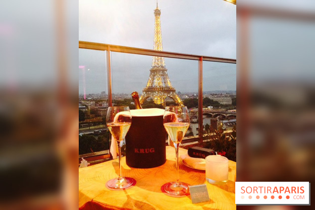 Le Shangri-La Rooftop Lounge