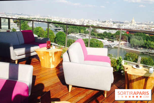 Le Shangri-La Rooftop Lounge
