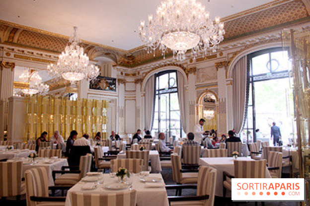 Peninsula : restaurant The Lobby