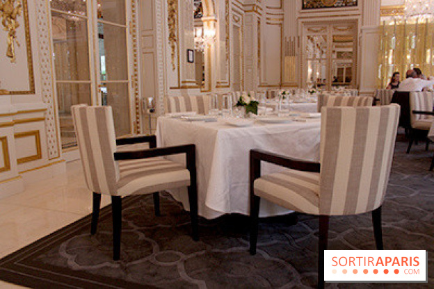 Peninsula : restaurant The Lobby