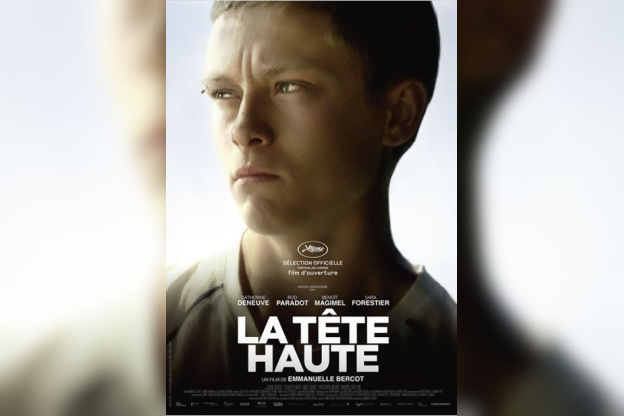 La tête haute - Sortiraparis.com