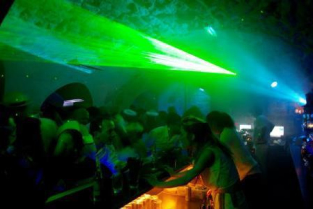 Valentin(e) party 2015 Habillé de soie ...