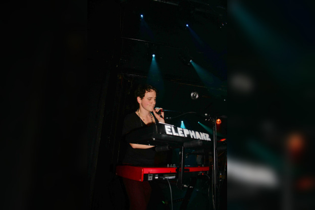 Elephanz à la flèche d'or