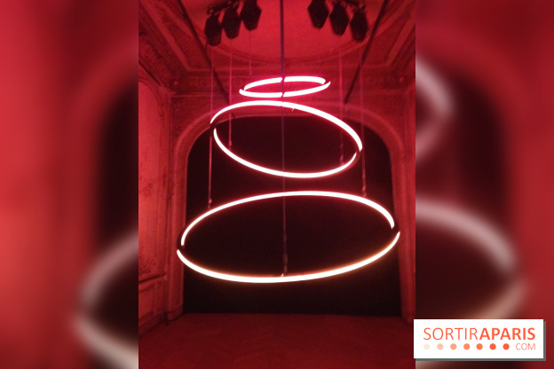 The Play of Brilliants à l'Éléphant Paname