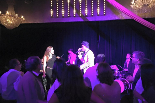 Alive Dinner Show au Palais Maillot 