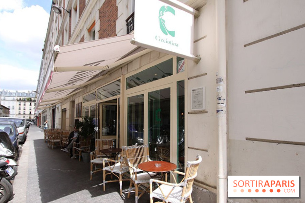 Cicciolina, l'Italie à Paris