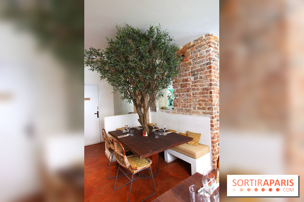 Cicciolina, l'Italie à Paris