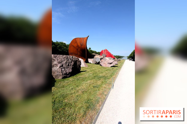 Dirty Corner d'Anish Kapoor au Château de Versailles