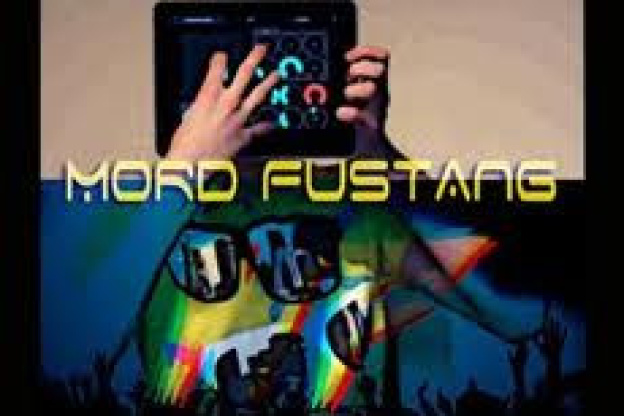 All Naked W/ Mord Fustang & Hantise