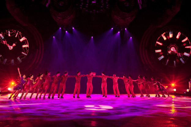 Roue SPEED©Morris Mac Matzen, Holiday on Ice 2012
