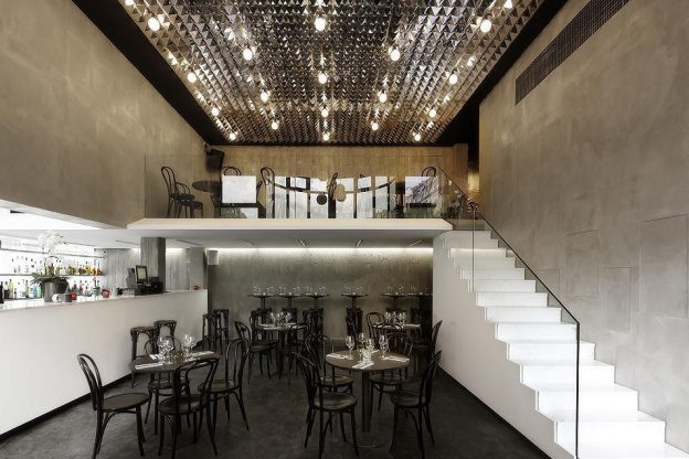 Restaurant First Avenue