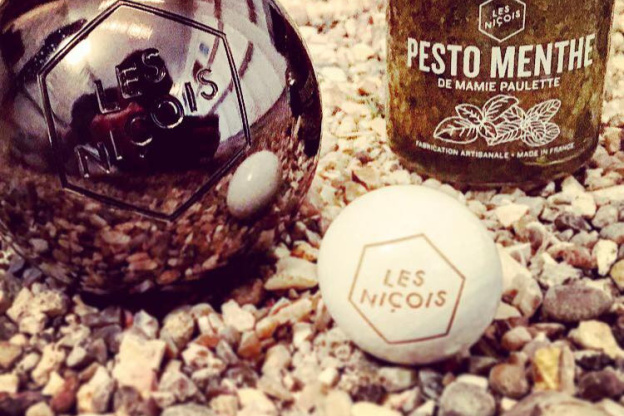 Les Niçois : la pétanque sudiste 