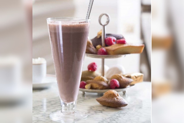 Angelina lance son Chocolat frappé