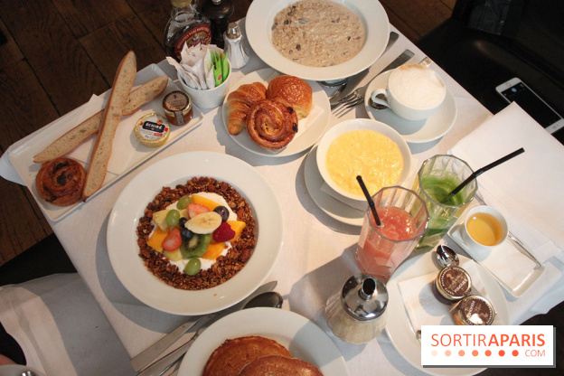 Le petit déjeuner de La Société