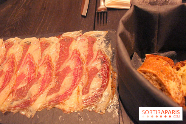 Les Oreilles et la Queue