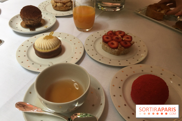 Les nouvelles pâtisseries du Plaza Athénée