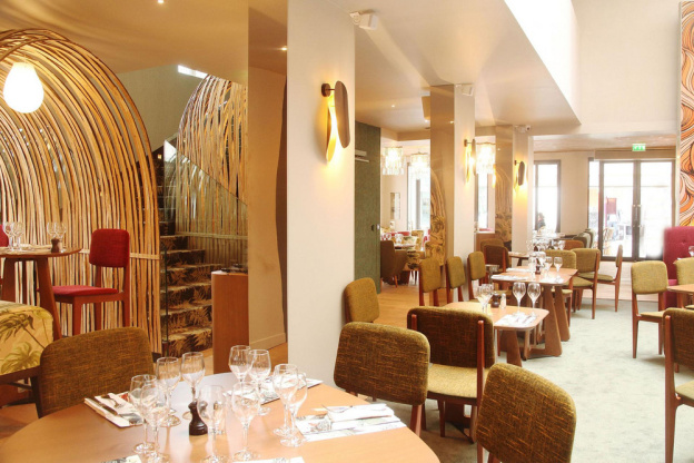 Très Honoré : Restaurant et bar à cocktail dans le 1er