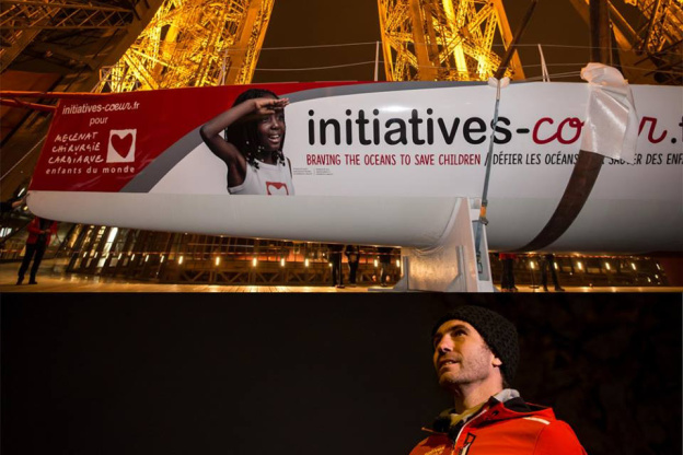 Insolite : Un bateau de 18 mètres dans la Tour Eiffel ! 