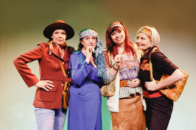 Et pendant ce temps Simone Veille ! à la Comédie Bastille