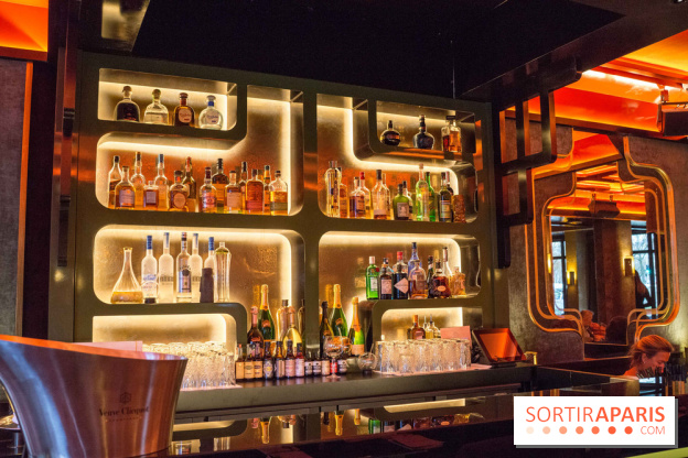 La belle armée : brasserie et bar à cocktail en face de l'Arc de Triomphe