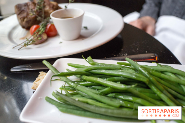 La belle armée : brasserie et bar à cocktail en face de l'Arc de Triomphe