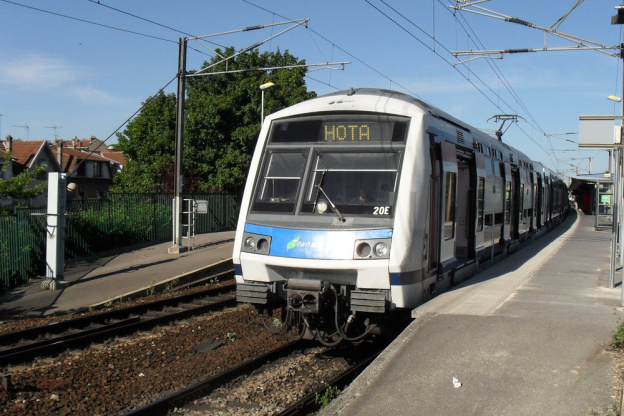 RER E : trafic perturbé ou interrompu, les infos en temps réel sur la ligne de transports en commun
