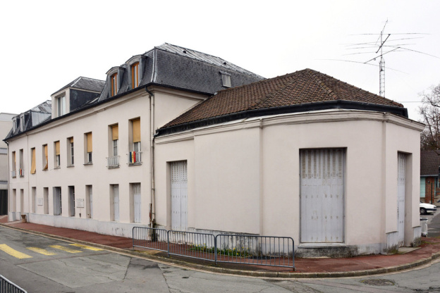 En Seine-Saint-Denis, cette ancienne ferme a été la résidence du fondateur du prix Nobel avant de devenir une mairie