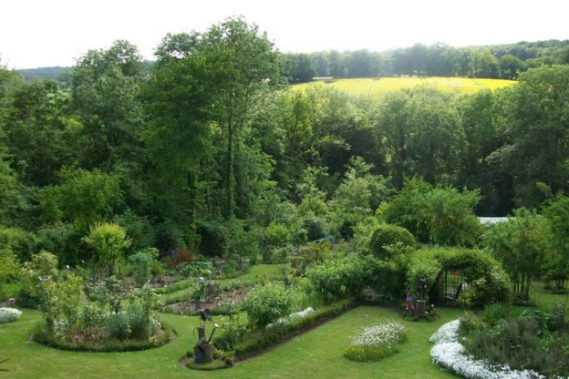 Rendez-vous aux Jardins 2026 : une visite exceptionnelle d’une roseraie privée dans les Yvelines