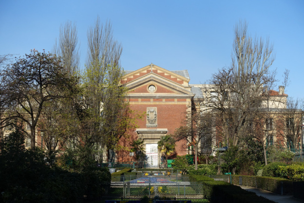 Fermée pendant près de vingt ans, cette chapelle parisienne désacralisée devient un lieu de vie