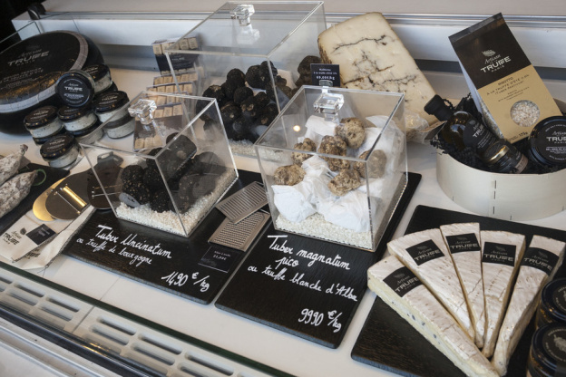 L’Artisan de la Truffe ouvre un pop-up store de Noël chez Fauchon 