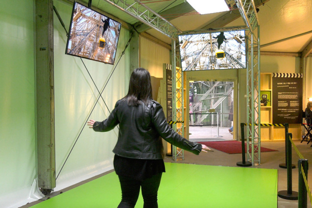 Effets Spéciaux à la Tour Eiffel