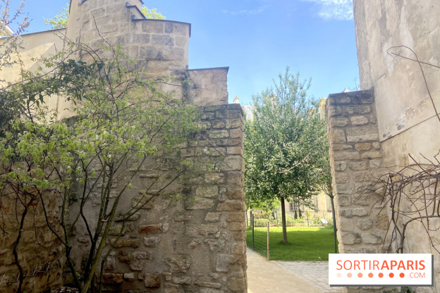 Où voir les vestiges de l'ancienne muraille de Paris ? 