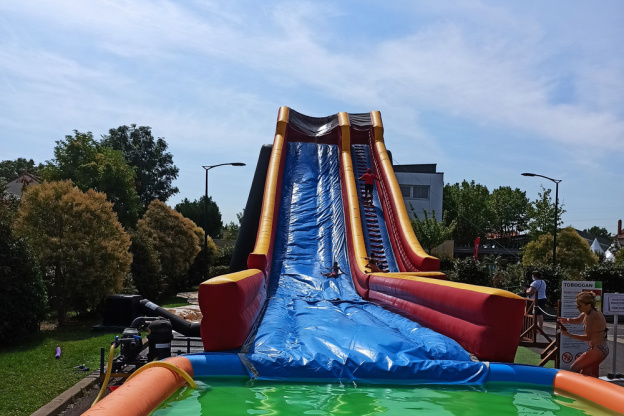 Clamart plage 2022 débarque au cœur du jardin parisien ! Baignade, animations et jeux aquatiques 