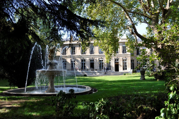 Hôtel de Roquelaure