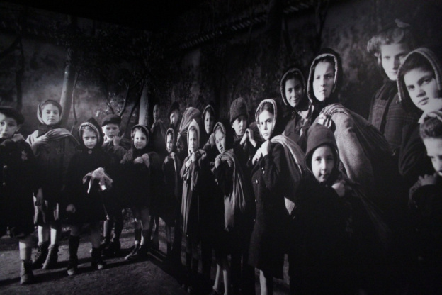 exposition C'étaient des enfant à l'hotel de Ville | Sortiraparis.com