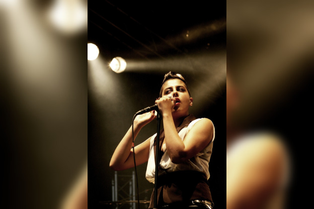 Carmen Maria Vega au Festival Soirs d'été Oüi Fm 2012 // (c)Caroline Jolivet