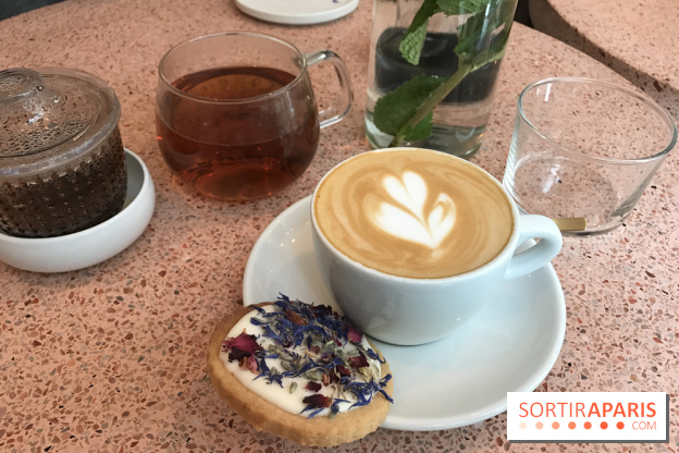 Peonies, le coffee-shop fleuriste