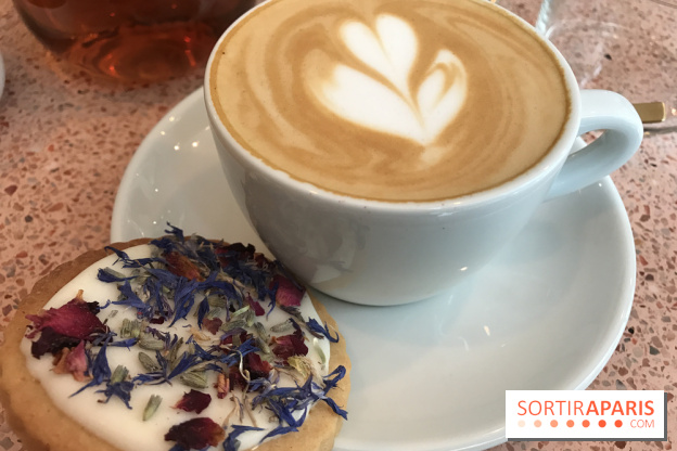 Peonies, le coffee-shop fleuriste