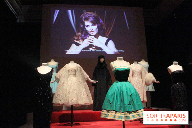La garde robe de Dalida au Musée Galliera
