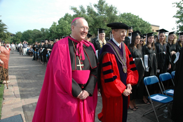 Mort du pape François : qui est Kevin Farrell, l'actuel Camerlingue du Vatican ?