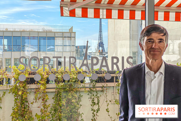 Versailles culturellement : interview du maire François de Mazières entre théâtre et patrimoine