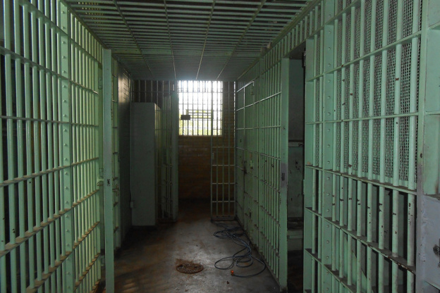 Coupable... ou presque ? Découvrez La Prison Bêta, l'escape game de The Exit à Poissy