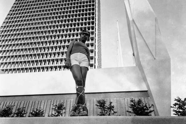Paul Kodjo : Photoromance, l’exposition photo qui raconte Abidjan au Palais de Tokyo