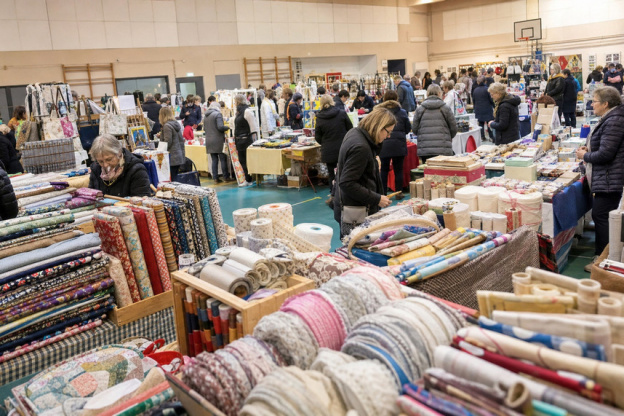 Puces des couturières 2026 à Champigny (94) : tissus et loisirs créatifs à chiner